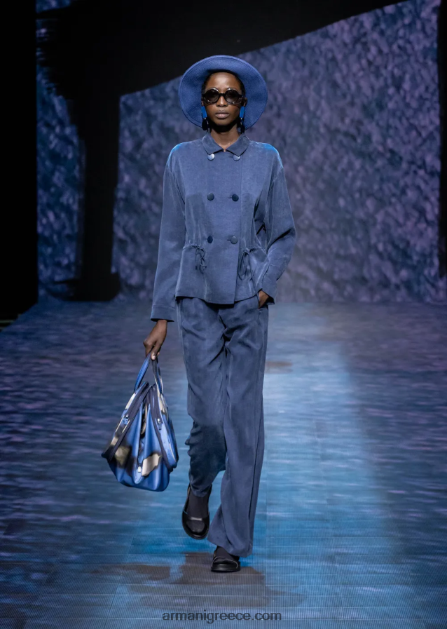 γυναίκες Armani πλυμένο μπουφάν χαλκού με κουμπιά και κορδόνι περίσφιξης 4046R62741