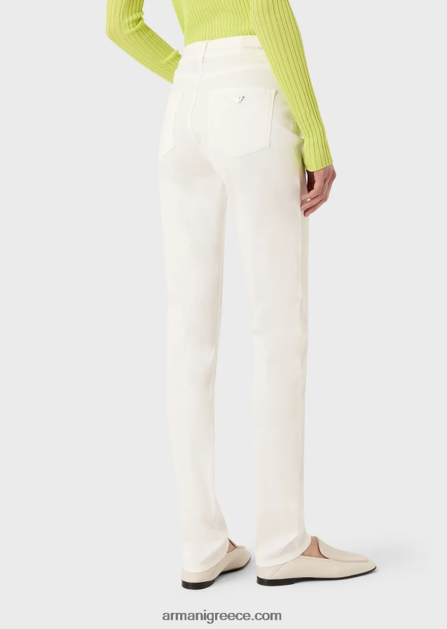 γυναίκες Armani j18 ψηλόμεσο κοκαλιάρικο παντελόνι σε τζιν άνεσης βαμμένο με ορυκτό ρούχο 4046R62757 άσπρο