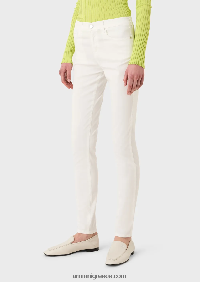 γυναίκες Armani j20 ψηλόμεσο σούπερ στενό τζιν σε τζιν άνεσης βαμμένο με ορυκτά ρούχα 4046R62753 άσπρο