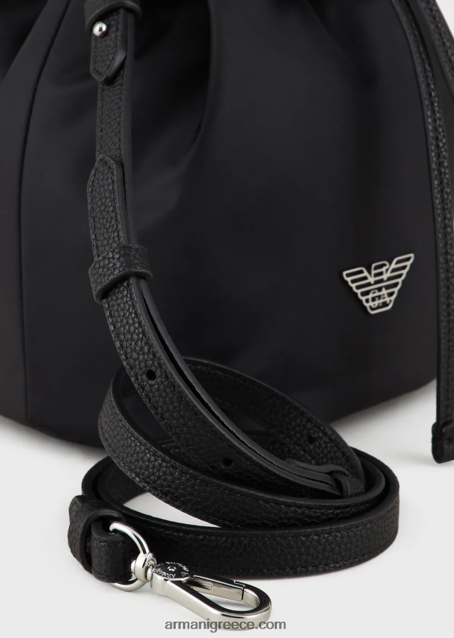 γυναίκες Armani ανακυκλωμένη νάιλον τσάντα με είδη πρώτης ανάγκης για ταξίδια 4046R6742 μαύρος