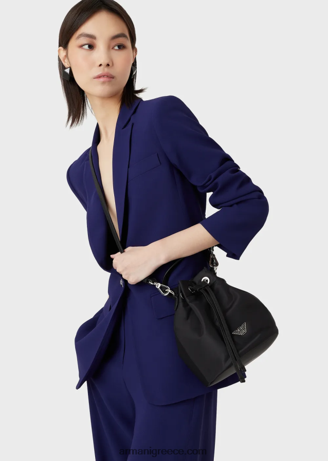 γυναίκες Armani ανακυκλωμένη νάιλον τσάντα με είδη πρώτης ανάγκης για ταξίδια 4046R6742 μαύρος