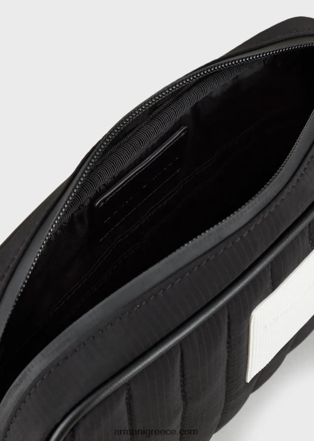 άνδρες Armani ανακυκλωμένη, καπιτονέ ripstop νάιλον τσάντα πλυσίματος 4046R62173 μαύρος