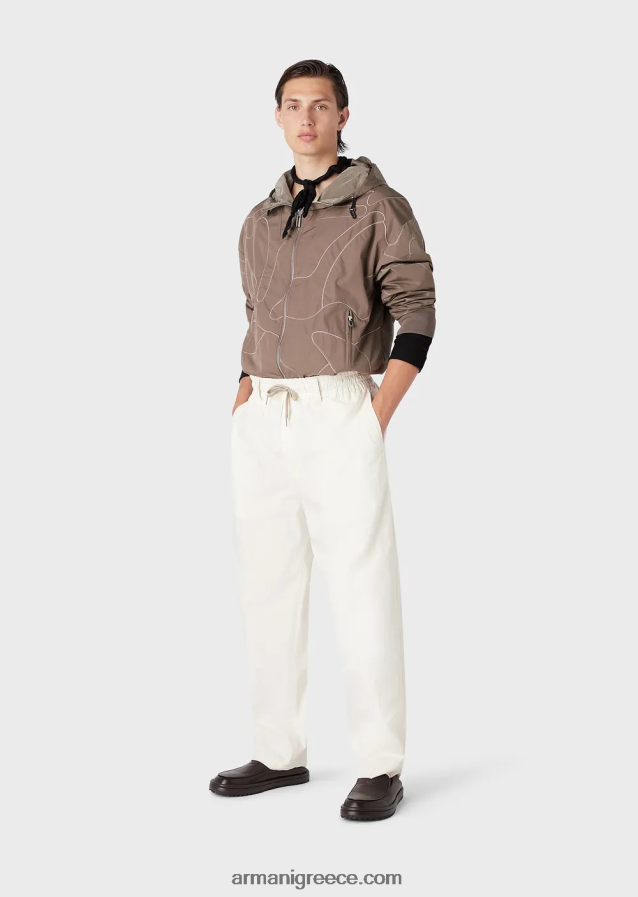 άνδρες Armani αναστρέψιμη μπλούζα με κουκούλα σε ασορτί χρώματος καμουφλάζ ελαφρύ κυματιστό νάιλον 4046R61305 καφέ