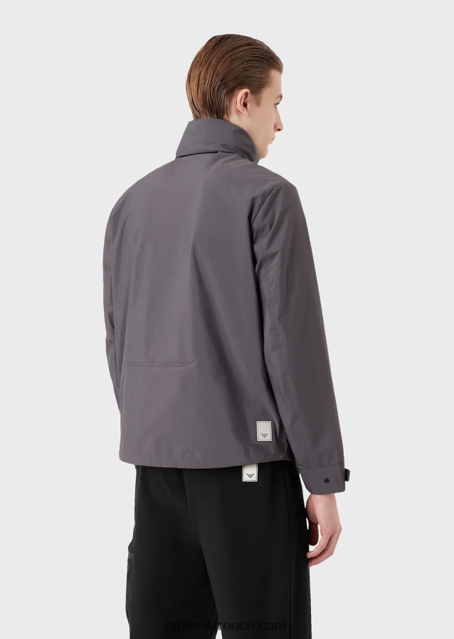 άνδρες Armani αδιάβροχο ανακυκλωμένο νάιλον μπουφάν με πλήρες φερμουάρ ταξιδιού 4046R61307 σκούρο γκρίζο