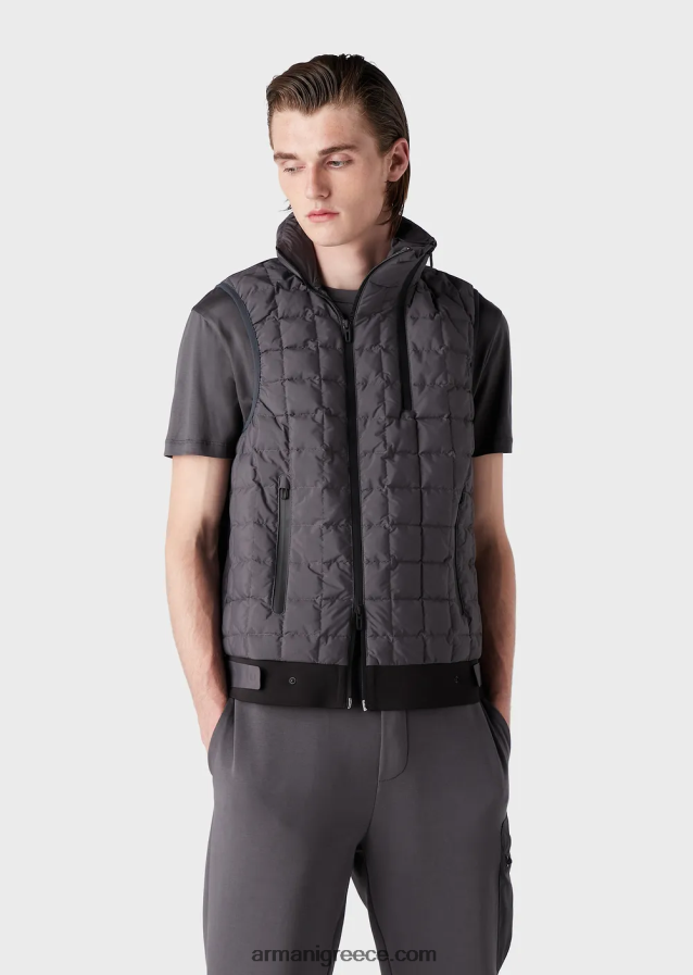 άνδρες Armani Απαραίτητα για ταξίδια αδιάβροχο καπιτονέ ανακυκλωμένο νάιλον αμάνικο μπουφάν με φερμουάρ 4046R61309 σκούρο γκρίζο