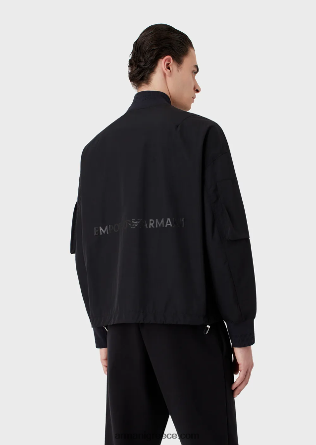 άνδρες Armani υδατοαπωθητικό μπλουζόνι σε κυματιστό ελαφρύ νάιλον 4046R61318 ναυτικό μπλε