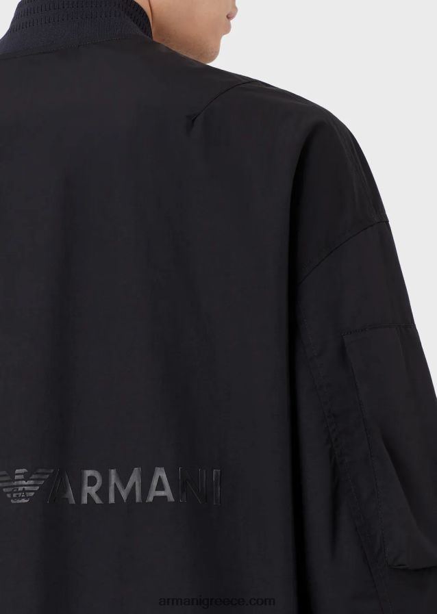 άνδρες Armani υδατοαπωθητικό μπλουζόνι σε κυματιστό ελαφρύ νάιλον 4046R61318 ναυτικό μπλε