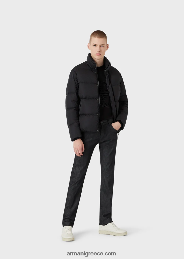 άνδρες Armani καπιτονέ puffer jacket με ζακάρ αετό παντού 4046R61364 μαύρος