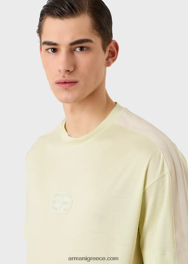 άνδρες Armani Μπλουζάκι ζέρσεϊ από μείγμα tencel με ea patch και ρίγες 4046R61687 ανοιχτό πράσινο