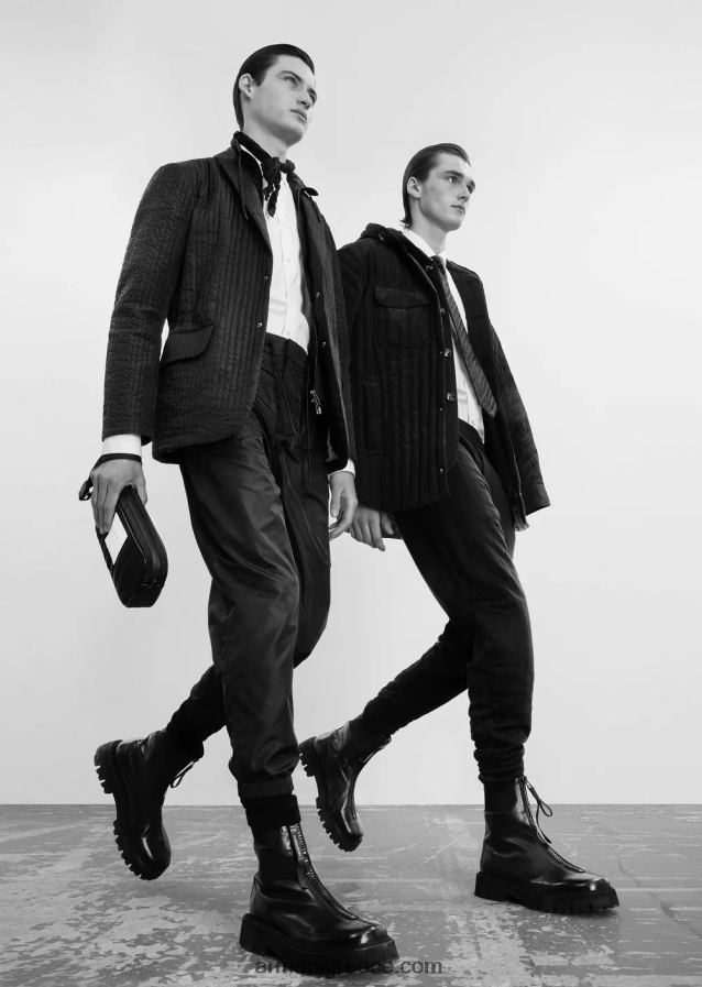 άνδρες Armani ανακυκλωμένο ματ τεχνικό νάιλον παντελόνι 4046R61480 μαύρος