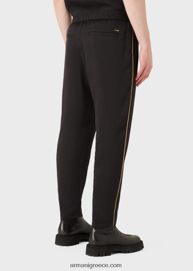 άνδρες Armani Παντελόνι με λάστιχο βισκόζης με χρυσές λεπτομέρειες 4046R61499 μαύρος