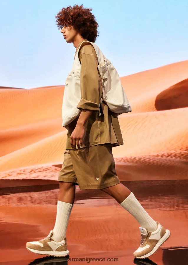 άνδρες Armani Σορτς σανίδας με κορδόνια περίσφιξης με οργανική συλλογή βιώσιμης συλλογής 4046R61520 καμήλα