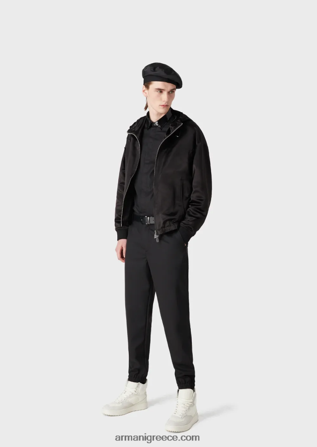 άνδρες Armani παντελόνι από μαλλί ripstop με ελαστικές μανσέτες στον αστράγαλο 4046R61483 μαύρος