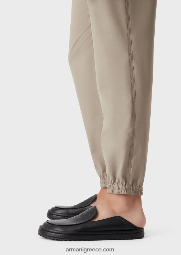 άνδρες Armani παντελόνι από μαλλί ripstop με ελαστικές μανσέτες στον αστράγαλο 4046R61484 γκρι περιστεριού