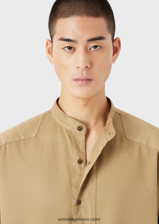 άνδρες Armani Πουκάμισο από οργανική μουσελίνα, βαμμένο με ένδυμα βιώσιμης συλλογής με γιακά γκουρού 4046R61078 καφέ
