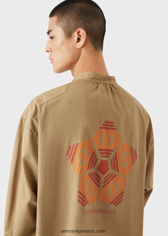 άνδρες Armani Πουκάμισο από οργανική μουσελίνα, βαμμένο με ένδυμα βιώσιμης συλλογής με γιακά γκουρού 4046R61078 καφέ