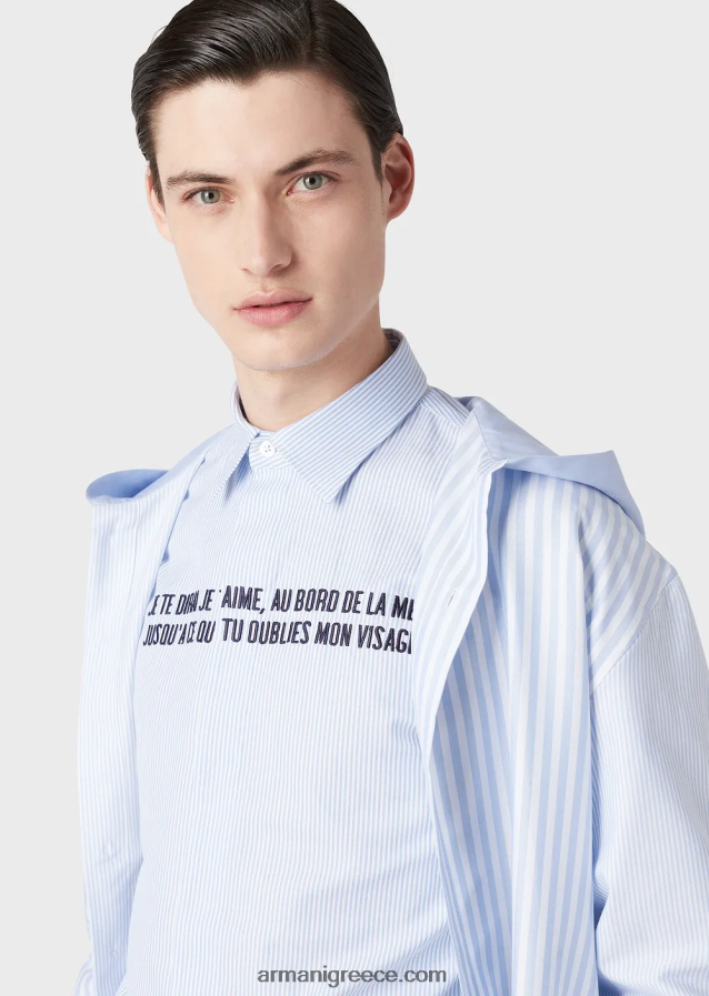 άνδρες Armani oxford βαμβακερό πουκάμισο με κέντημα je te dirai je t'aime 4046R61072 γαλανός