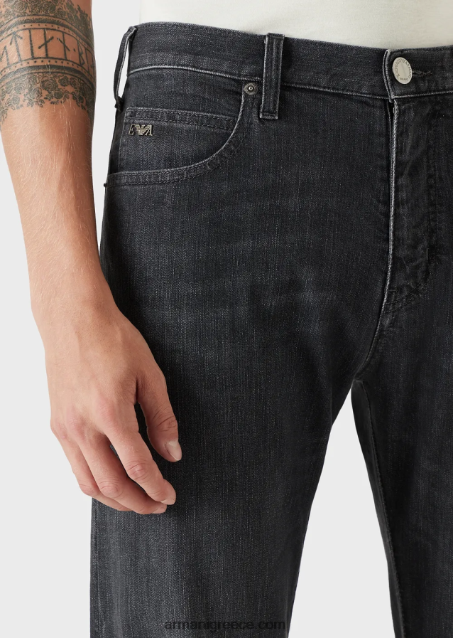 άνδρες Armani Τζιν j45 με κανονική εφαρμογή σε μελανζέ twill comfort denim 4046R61202 μαύρος